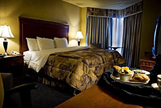 Quality Inn & Suites Bay Front Sault Ste. Marie Bagian luar foto