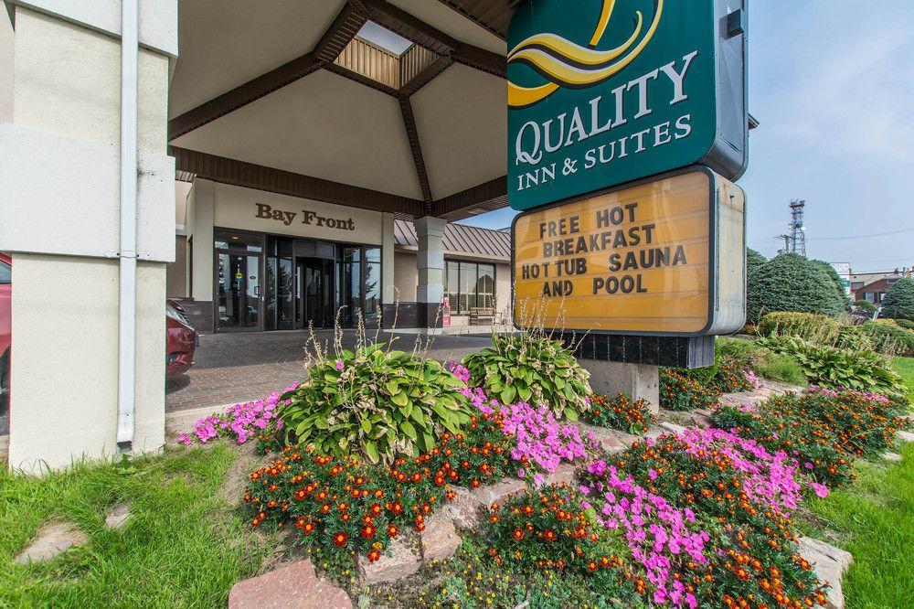 Quality Inn & Suites Bay Front Sault Ste. Marie Bagian luar foto