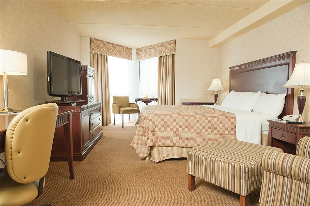 Quality Inn & Suites Bay Front Sault Ste. Marie Bagian luar foto